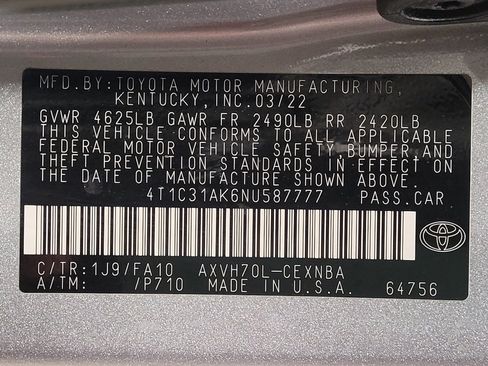 Used 2022 Toyota Camry LE image 33