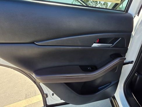 Certified 2025 MAZDA CX-30 2.5 Turbo w/ Premium Plus Pkg image 19