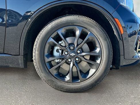 Used 2025 Dodge Durango R/T image 32