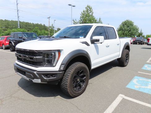 Used 2023 Ford F150 Raptor w/ Raptor Carbon Fiber Package AWD/4WD image 3