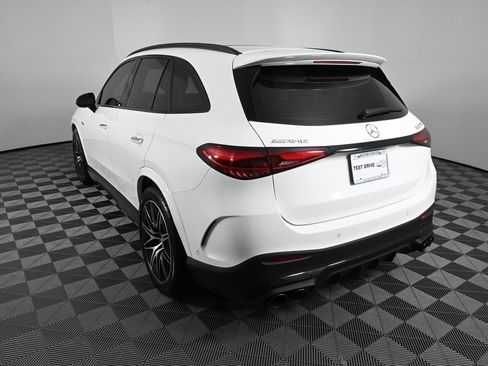 Used 2025 Mercedes-Benz GLC 43 AMG 4MATIC image 4