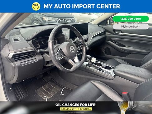 Used 2023 Nissan Altima 2.5 SL AWD/4WD image 8