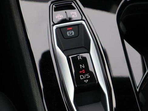 Certified 2025 Audi A5 2.0T Premium w/ Convenience Package AWD/4WD image 18