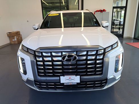 Used 2023 Hyundai Palisade Calligraphy AWD/4WD image 9