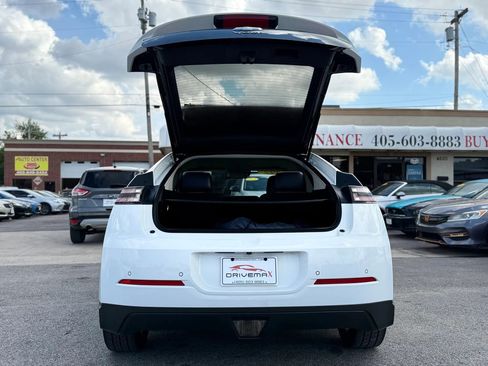 Used 2012 Chevrolet Volt Premium w/ Premium Trim Package FWD image 6