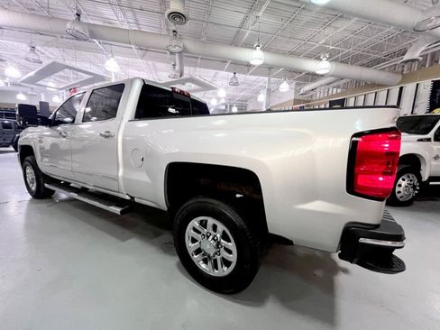 Used 2016 Chevrolet Silverado 2500 LTZ w/ Duramax Plus Package RWD image 12