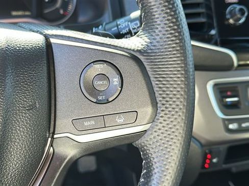 Used 2025 Honda Passport EX-L image 14