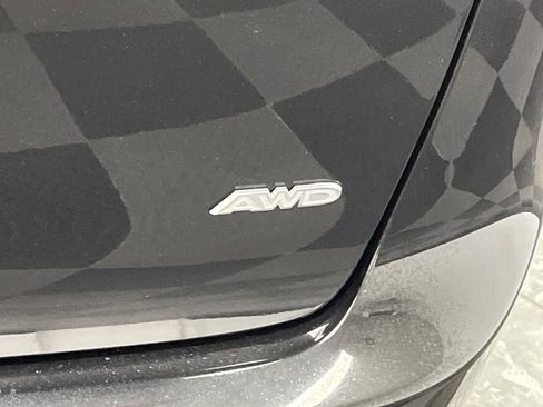 Used 2022 Chrysler Pacifica Touring AWD/4WD image 30