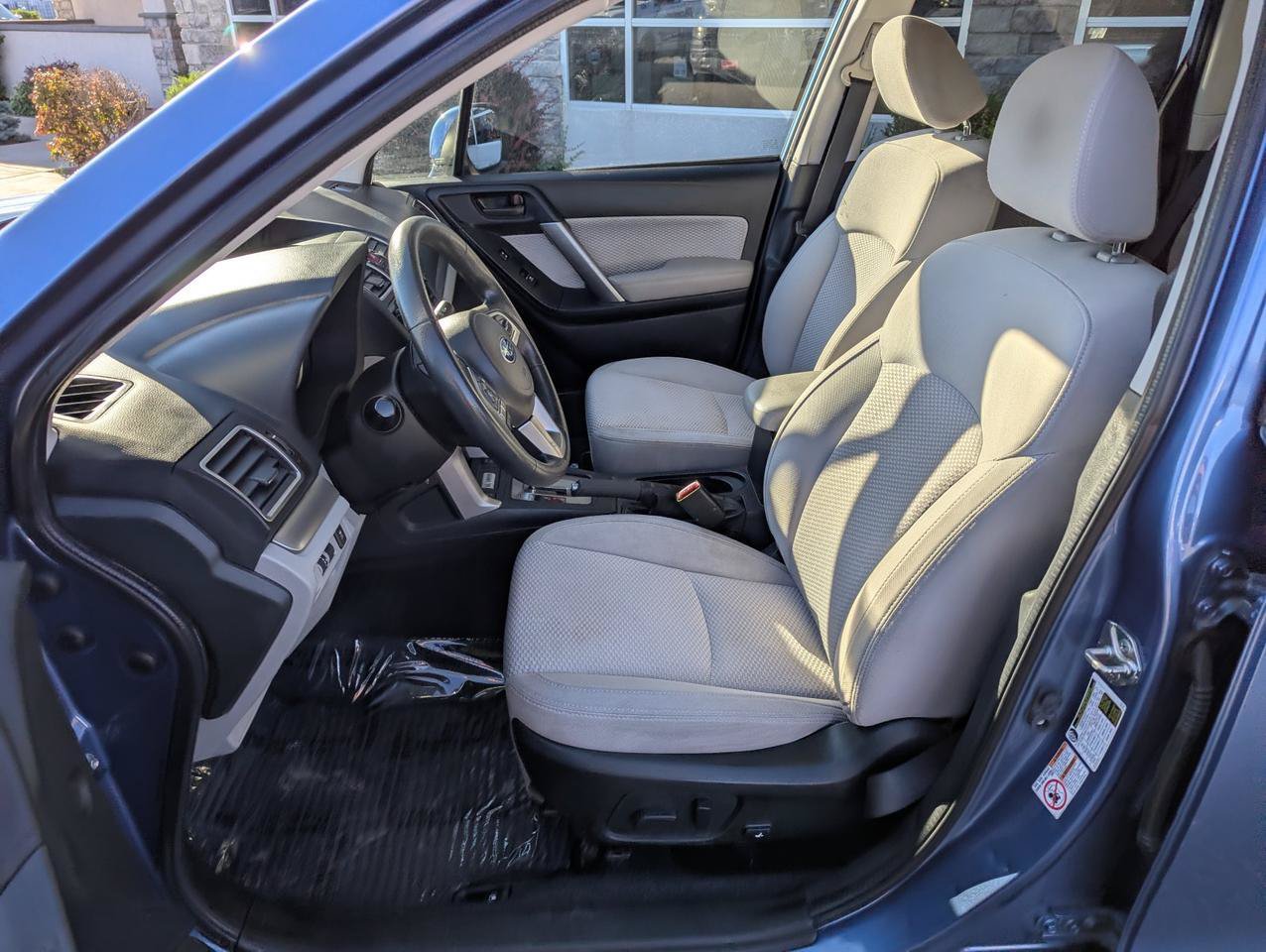 Used 2017 Subaru Forester 2.5i Premium w/ All-Weather Package AWD/4WD image 11