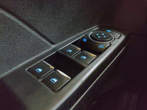 Used 2022 Ford Escape SE w/ SE Sport Appearance Package FWD image 27