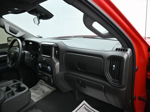 Used 2023 Chevrolet Silverado 1500 Custom image 8