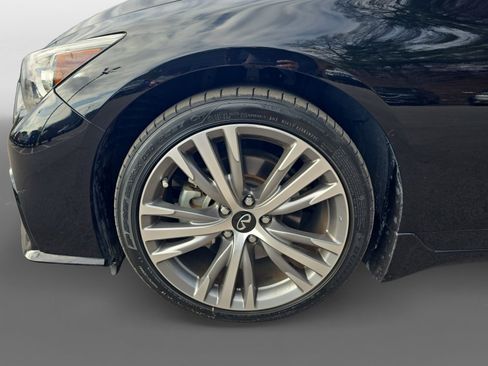 Used 2023 INFINITI Q50 Sensory image 9