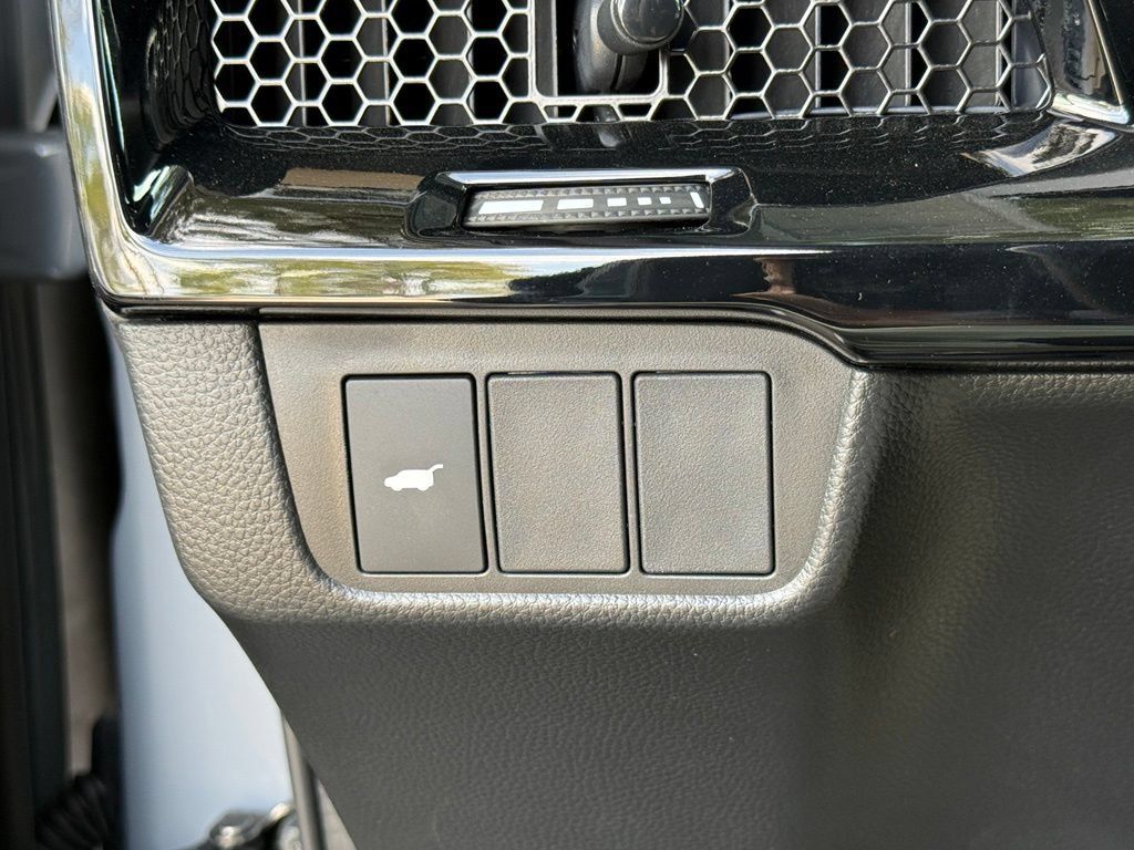 Certified 2026 Honda CR-V Sport Touring image 27