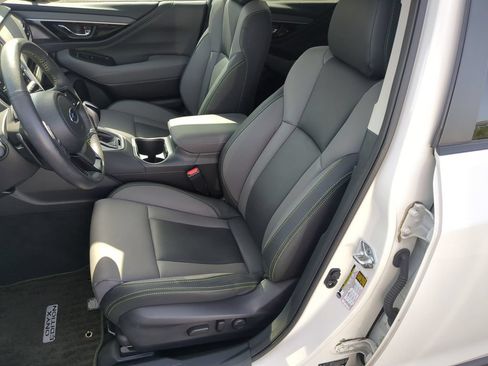 Certified 2024 Subaru Outback Onyx Edition AWD/4WD image 19