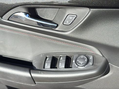 Used 2026 Chevrolet TrailBlazer RS w/ Convenience Package AWD/4WD image 22