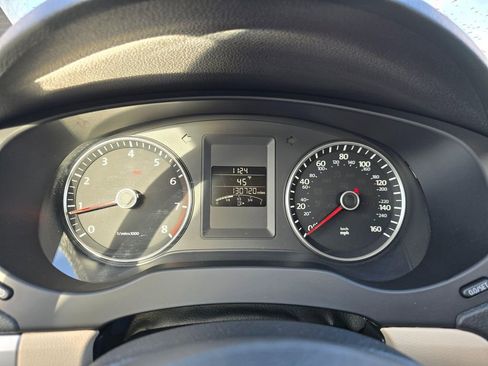 Used 2013 Volkswagen Jetta SE image 25