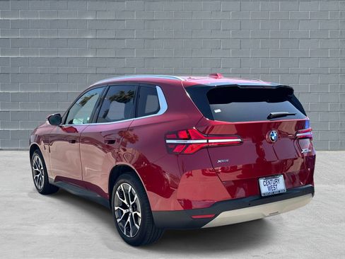 Used 2025 BMW X3 xDrive30i image 3