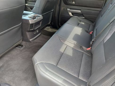 Used 2025 Toyota Tundra SR5 w/ SR5 Premium Package AWD/4WD image 32