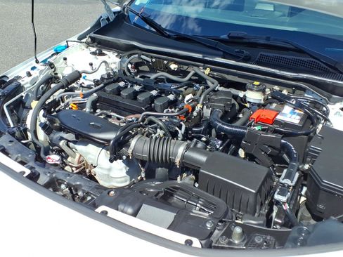 Used 2022 Honda Civic EX image 24