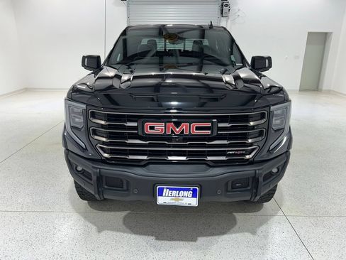 Used 2023 GMC Sierra 1500 AT4X AWD/4WD image 8