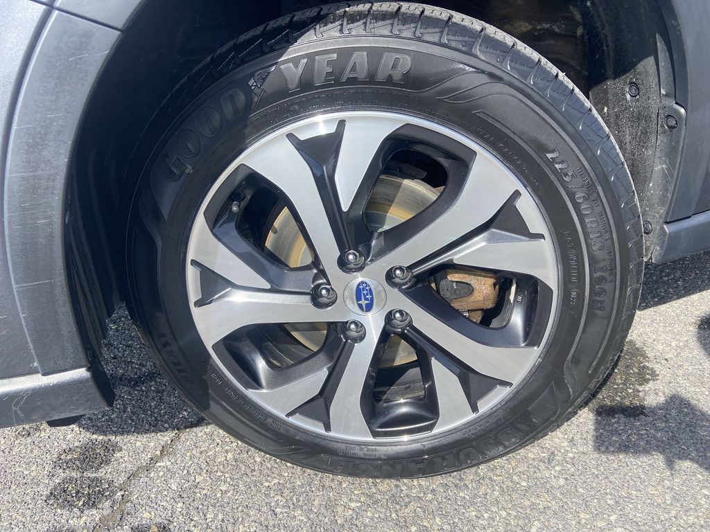 Used 2020 Subaru Outback Touring AWD/4WD image 34