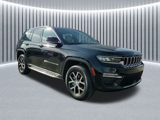 Used 2023 Jeep Grand Cherokee Limited video 1