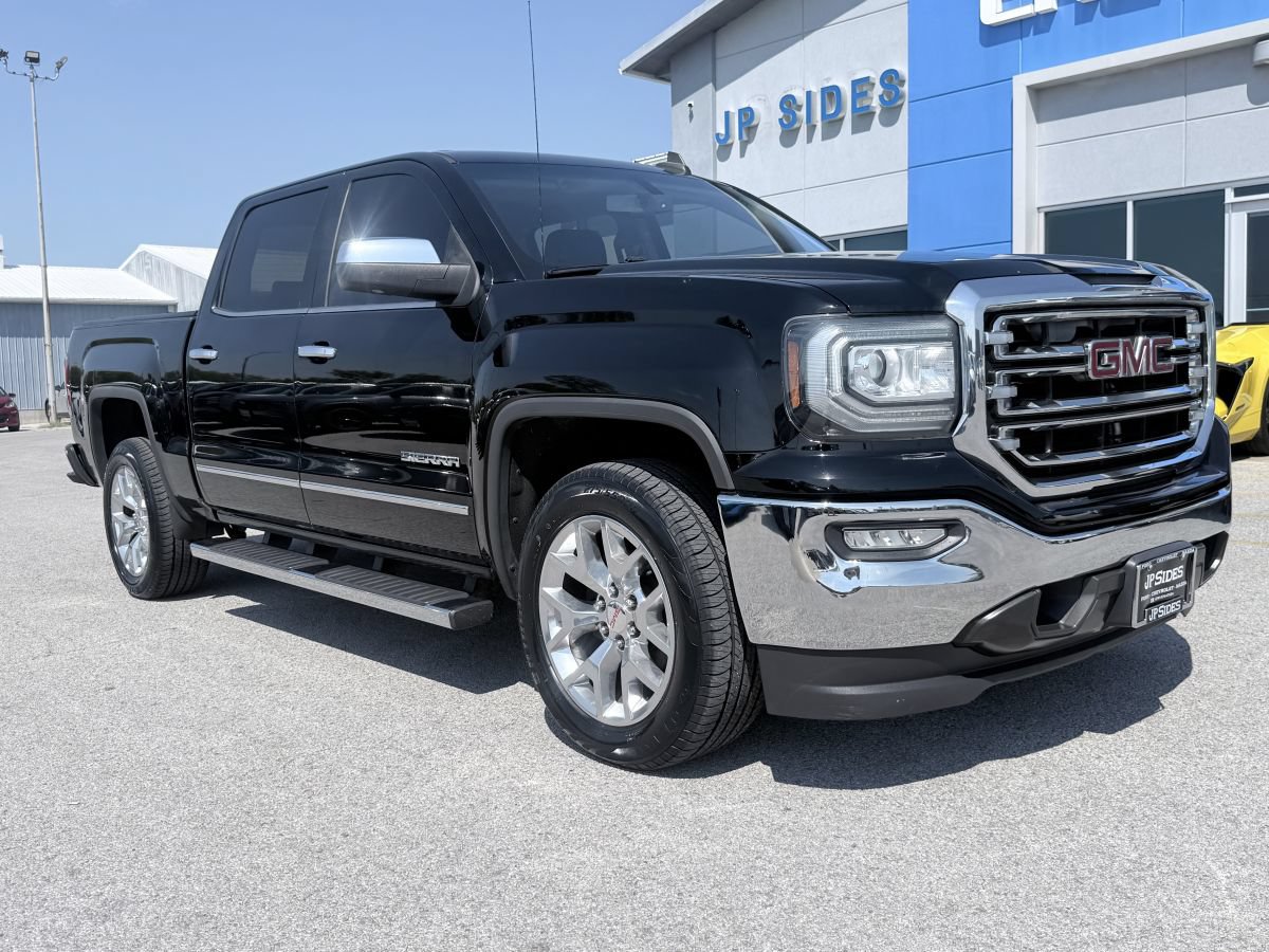 Used 2017 GMC Sierra 1500 SLT w/ SLT Premium Package RWD image 3