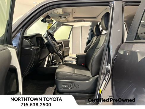 Used 2023 Toyota 4Runner SR5 Premium w/ Moonroof Package AWD/4WD image 19