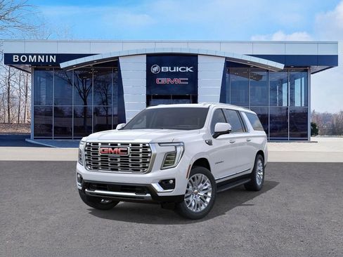 New 2026 GMC Yukon XL Denali image 8