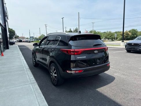 Used 2018 Kia Sportage LX w/ LX Popular Package AWD/4WD image 5