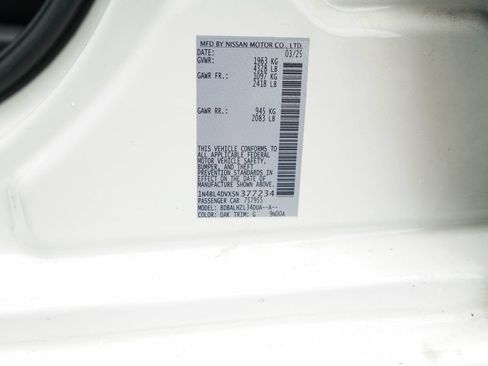Used 2025 Nissan Altima 2.5 SV FWD image 40