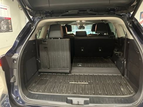 Used 2023 Toyota Highlander Limited AWD/4WD image 15