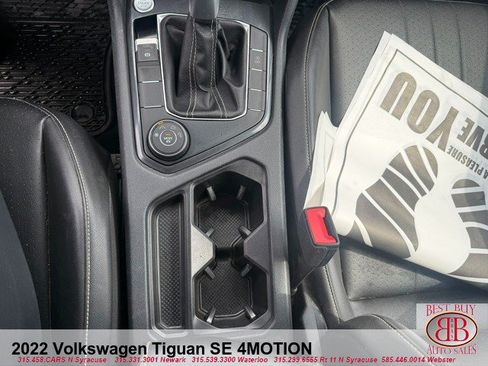 Used 2022 Volkswagen Tiguan SE AWD/4WD image 22