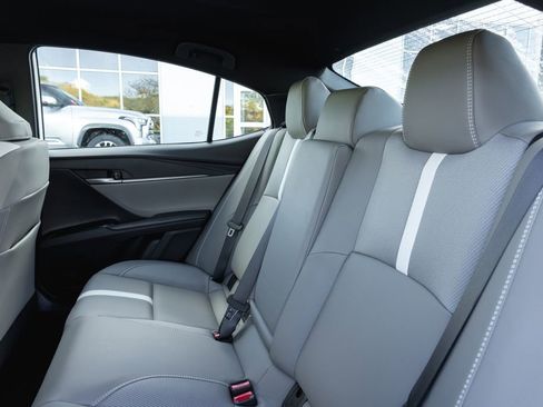 Used 2026 Toyota Camry SE w/ Convenience Package FWD image 25