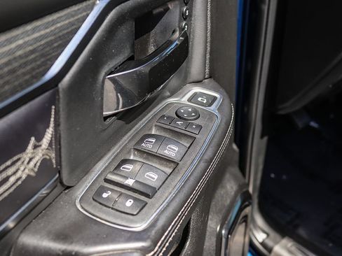 Used 2022 RAM 2500 Limited AWD/4WD image 25