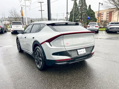 New 2025 Kia EV6 Light w/ Light LR Technology Package image 10