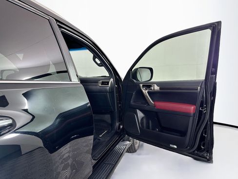 Used 2020 Lexus GX 460 Premium image 33