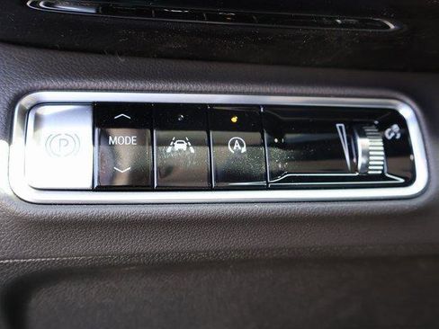 New 2025 Buick Envision Sport Touring image 17