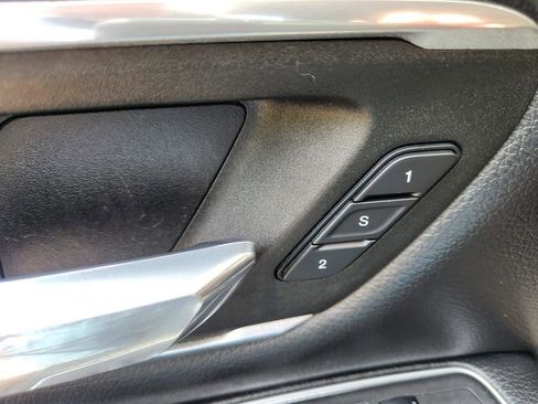 Used 2022 RAM 1500 Laramie image 29