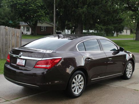 Used 2015 Buick LaCrosse Leather FWD image 10