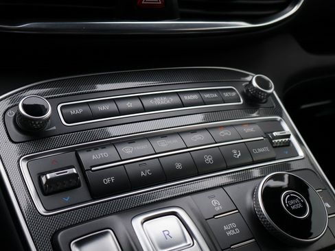 Used 2021 Hyundai Santa Fe Limited image 38