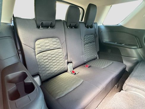 New 2025 Nissan Pathfinder SV image 29