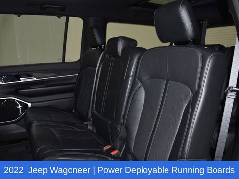 Used 2022 Jeep Wagoneer Series III w/ Premium Group I AWD/4WD image 28