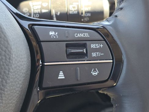 Used 2025 Honda CR-V EX-L image 28