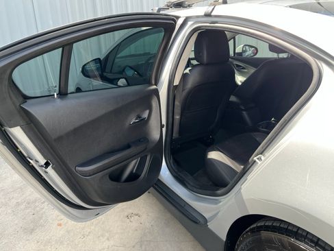 Used 2013 Chevrolet Volt Premium w/ Premium Trim Package FWD image 12