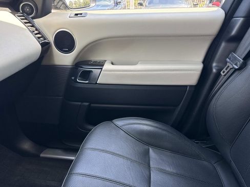 Used 2014 Land Rover Range Rover Sport Supercharged image 24