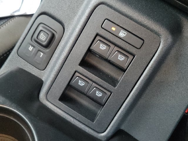 Certified 2025 Ford Bronco Outer Banks AWD/4WD image 32