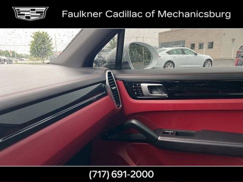 Used 2021 Porsche Cayenne S AWD/4WD image 26