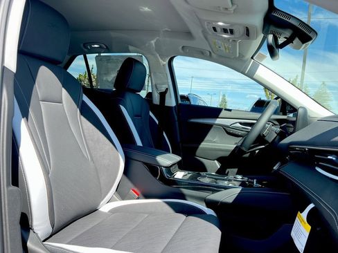 New 2026 Buick Envision Sport Touring AWD/4WD image 22