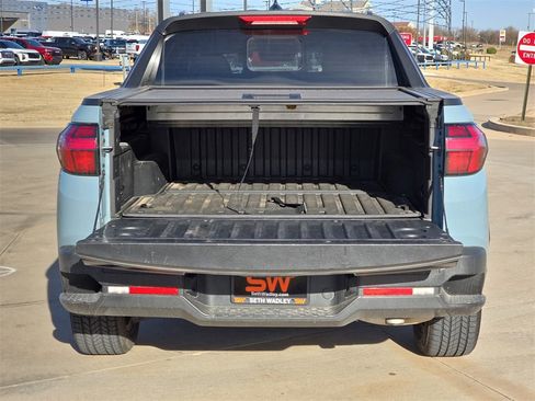 Used 2022 Hyundai Santa Cruz SEL Premium image 12